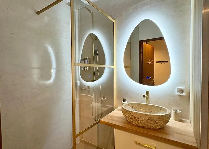 Apartamento Relaxing With Balneo Nîmes